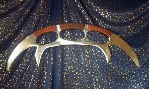 The Klingon Bathlet, a personal weapon